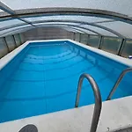 Chalet Sous Les Sapins, Calme, Superbe Vue Avec Piscine Et Sauna *